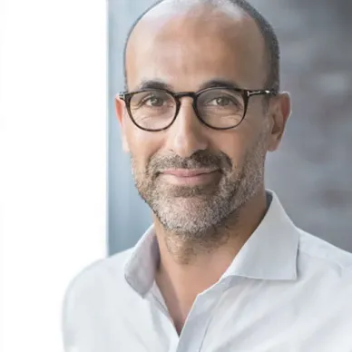 Man with a natural and balanced facial appearance