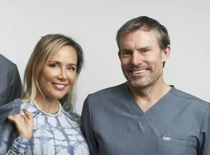 Dr Kai Kaye and Dr Gabriela Casabona | Ocean Clinic Marbella